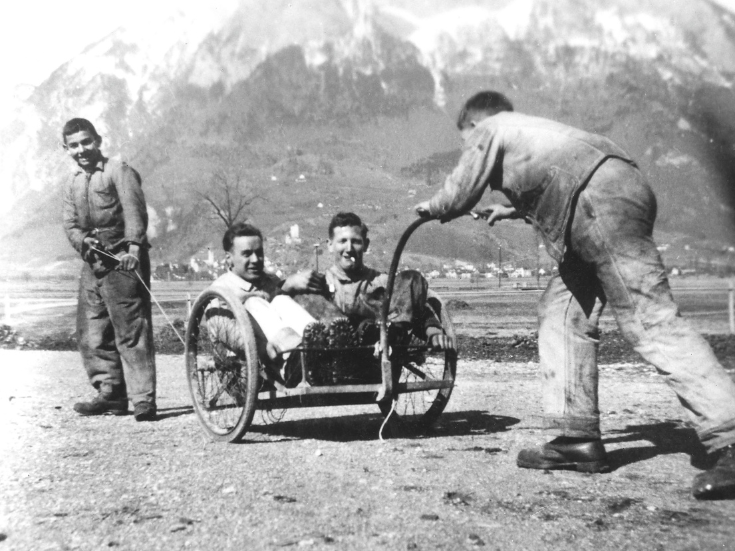 Collaboratori ELCO durante la pausa lavoro