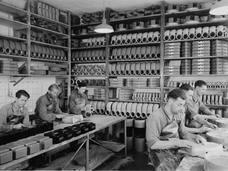 Reparto di pittura nello stabilimento di Vilters (anni 1950)