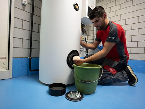 Acqua calda pulita e igienica per sentirsi bene